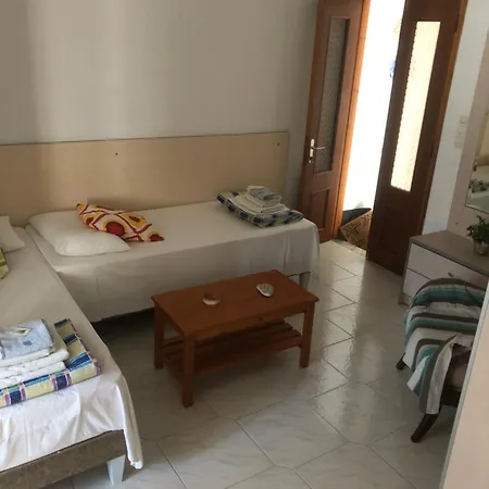 Asterias Apartment
